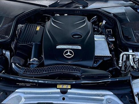 Used 2018 Mercedes-Benz C 300 4MATIC Sedan w/ Premium Package image 37