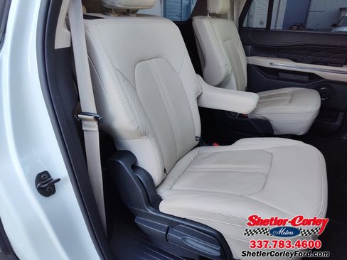 Used 2024 Ford Expedition Max Platinum image 27