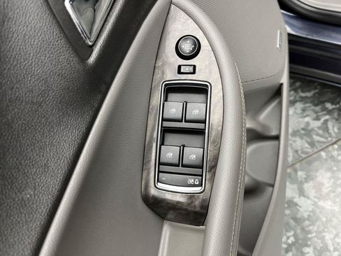 Used 2014 Chevrolet Impala LT FWD image 7