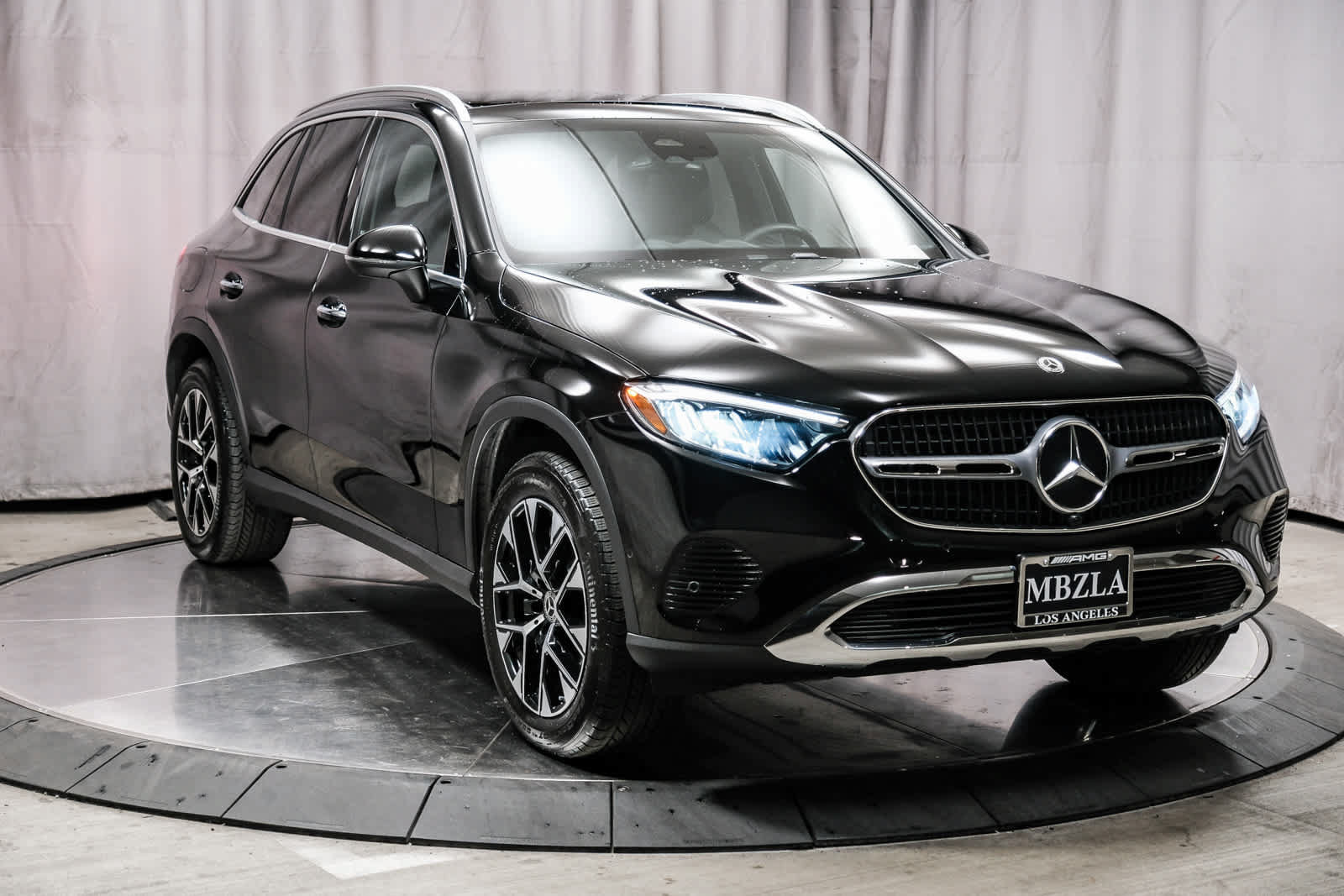 Certified 2026 Mercedes-Benz GLC 350e 4MATIC image 5