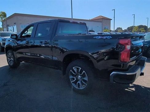 Certified 2025 Chevrolet Silverado 1500 LT image 6