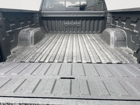 New 2026 GMC Sierra 1500 Denali AWD/4WD image 27