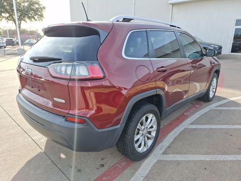 Used 2019 Jeep Cherokee Latitude w/ Popular Appearance Group image 6