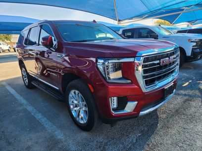 Used 2023 GMC Yukon SLT w/ SLT Premium Package