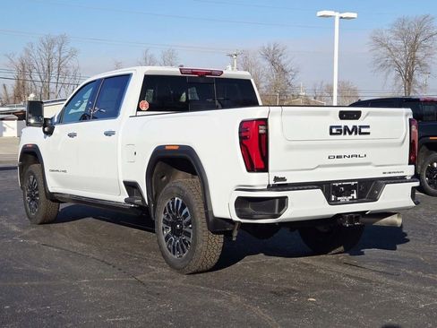 New 2026 GMC Sierra 2500 Denali Ultimate AWD/4WD image 5