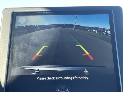 Used 2023 Ford Edge Titanium image 23