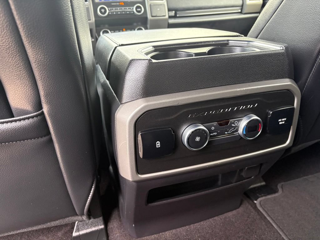 Used 2021 Ford Expedition XLT AWD/4WD image 13