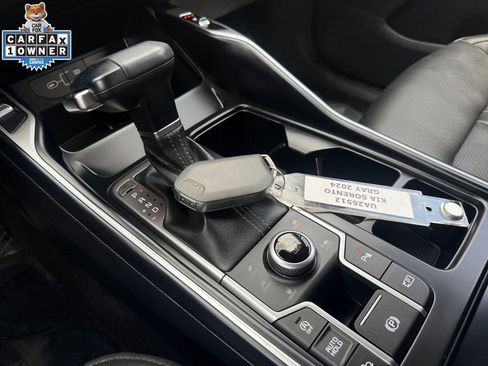 Used 2024 Kia Sorento S w/ Panoramic Sunroof Package AWD/4WD image 31
