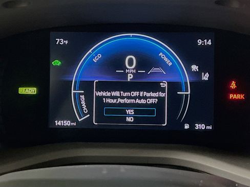 Used 2025 Toyota Camry SE w/ Convenience Package image 22