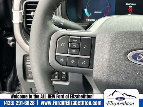 New 2026 Ford F250 4x4 Crew Cab Super Duty image 24