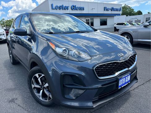 Used 2022 Kia Sportage LX FWD image 2