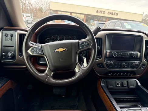 Used 2016 Chevrolet Silverado 1500 High Country w/ High Country Premium Package image 26