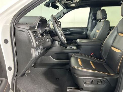 Used 2024 GMC Yukon AT4 w/ Technology Package AWD/4WD image 12