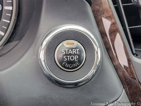 Used 2019 INFINITI Q50 Luxe w/ Essential Package (3.0T Luxe) image 19