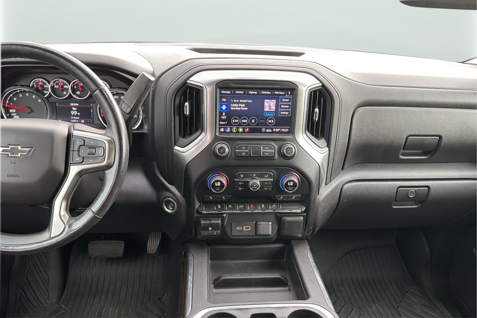 Used 2020 Chevrolet Silverado 1500 LT Trail Boss AWD/4WD image 15