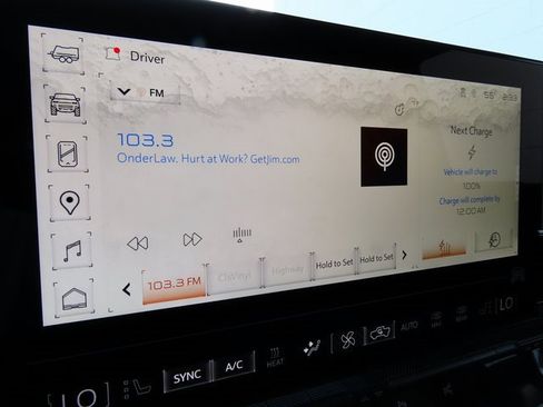 Used 2024 GMC Hummer EV 3X image 44