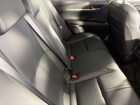 Used 2025 Toyota Camry XSE FWD image 22