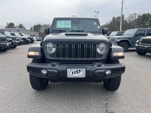 New 2026 Jeep Gladiator Sport image 2