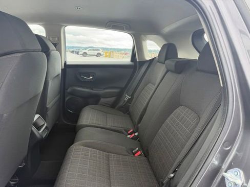 Certified 2023 Honda HR-V LX image 19