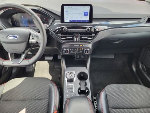 Certified 2025 Ford Escape ST-Line image 16