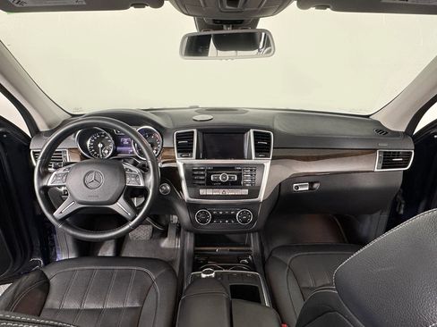 Used 2015 Mercedes-Benz GL 450 4MATIC image 37