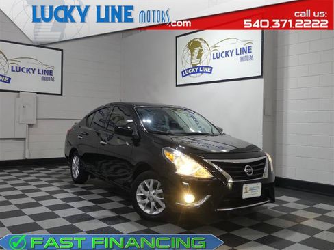 Used 2018 Nissan Versa SV w/ SV Special Edition Package FWD image 1