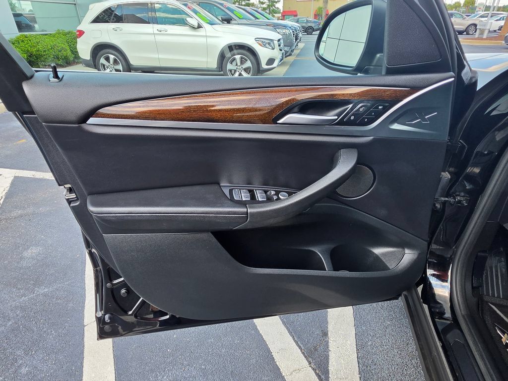 Used 2022 BMW X3 xDrive30i w/ Convenience Package w/ZPA AWD/4WD image 15