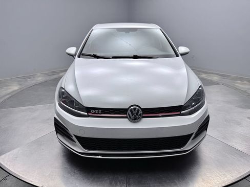 Used 2018 Volkswagen GTI S FWD image 2