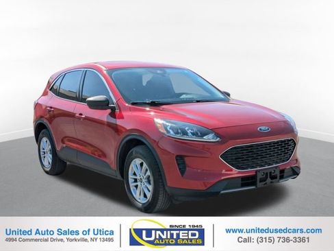 Used 2022 Ford Escape SE w/ Convenience Package AWD/4WD image 1