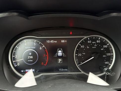 Used 2025 Nissan Versa SR w/ Trunk Package FWD image 13