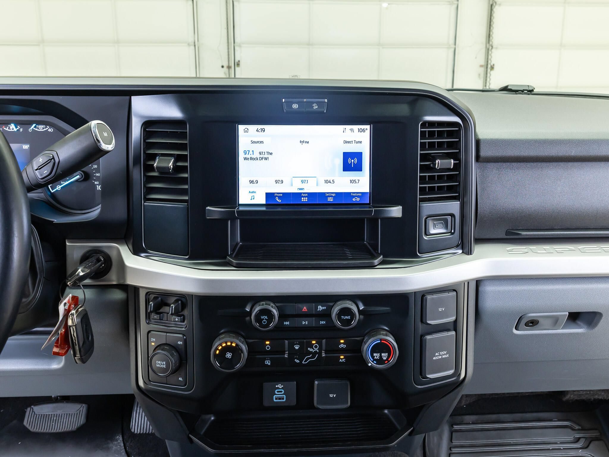 Used 2025 Ford F350 XLT AWD/4WD image 21