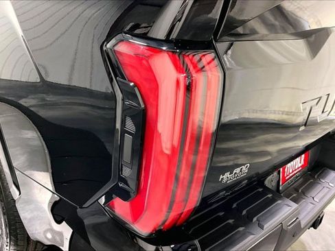 New 2026 Toyota Tundra Platinum AWD/4WD image 26