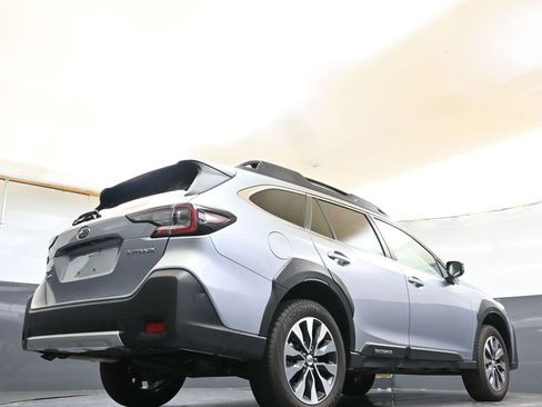 Certified 2024 Subaru Outback Limited image 33