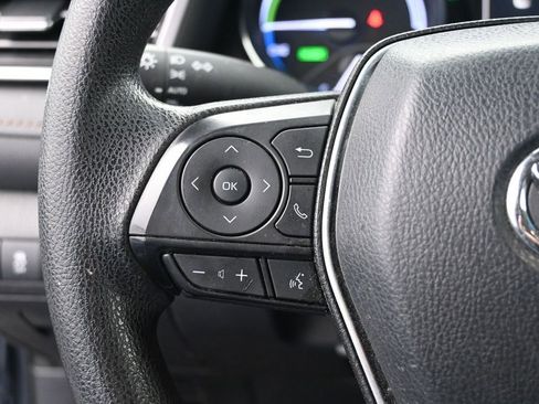 Used 2018 Toyota Camry LE w/ Audio Package FWD image 31