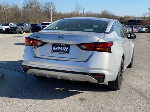 Used 2024 Nissan Altima 2.5 S image 30