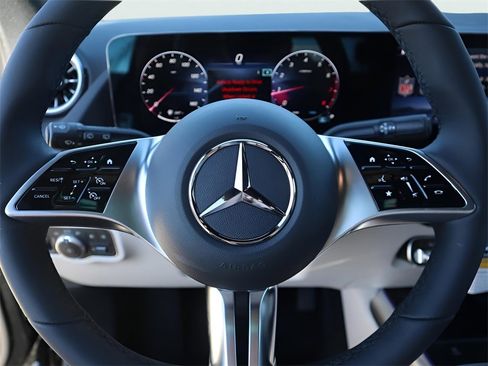 New 2026 Mercedes-Benz GLA 250 4MATIC image 39