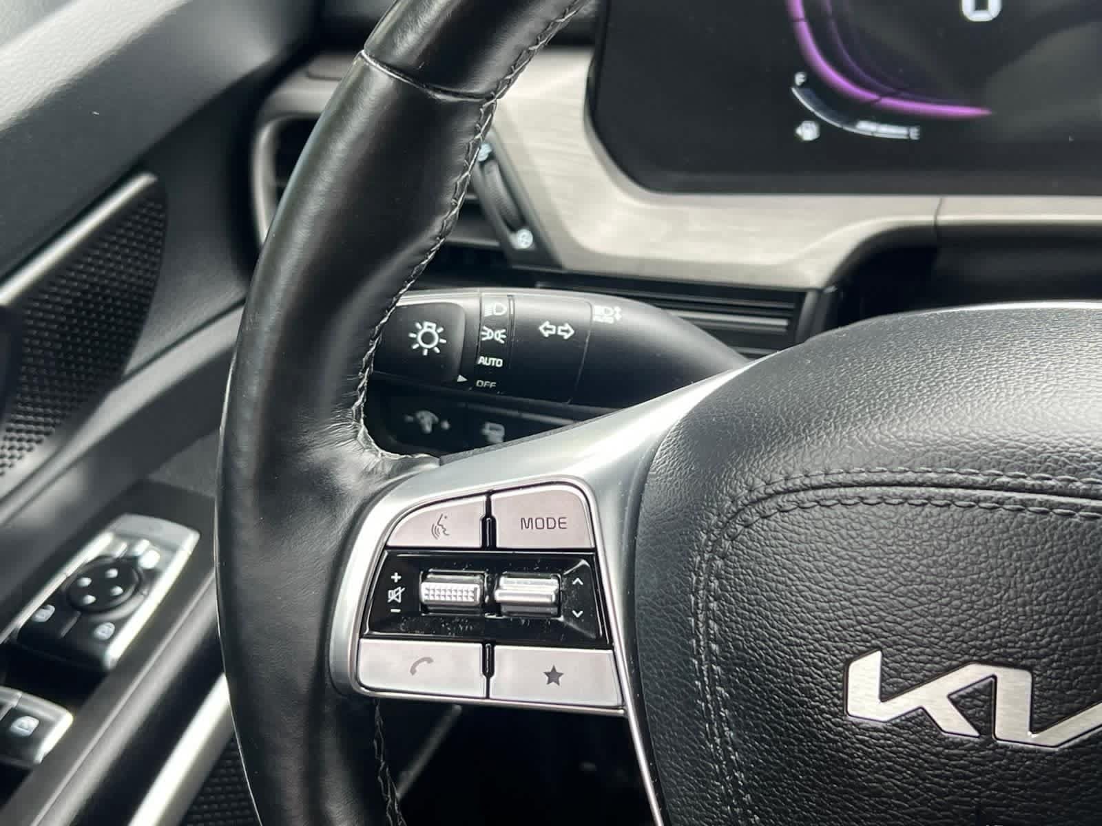 Used 2023 Kia Telluride EX X-Line AWD/4WD image 19