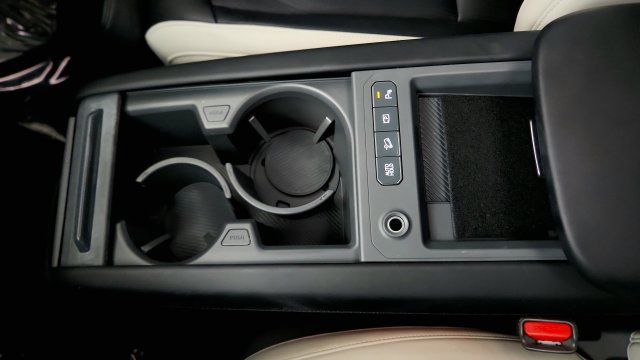 Used 2024 Kia EV9 GT-Line AWD/4WD image 75