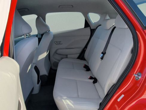 New 2026 Hyundai Kona SE image 20