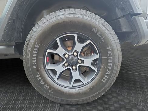 Used 2018 Jeep Wrangler Unlimited Rubicon w/ Safety Group image 33