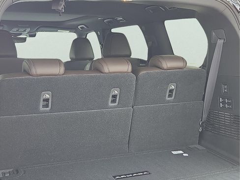 New 2026 Nissan Armada Platinum Reserve image 9