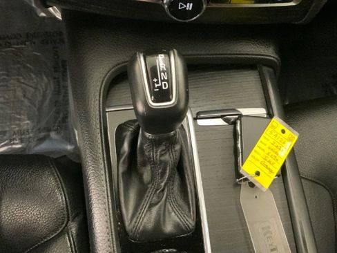Used 2020 Volvo XC90 T6 Momentum image 20
