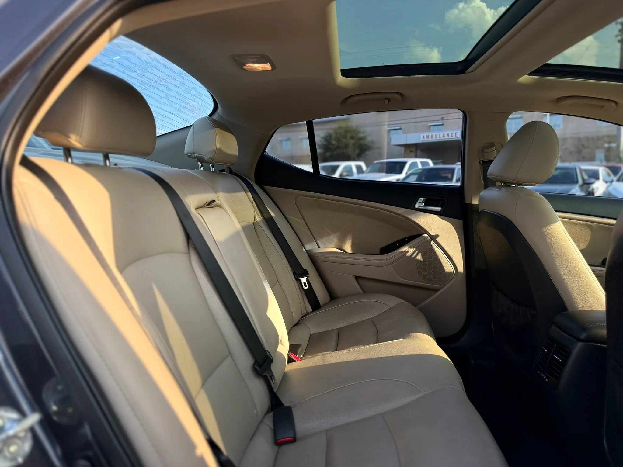 Used 2015 Kia Optima EX w/ EX Premium Package FWD image 21