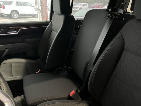 New 2026 GMC Sierra 1500 Elevation image 22