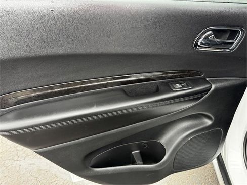 Used 2016 Dodge Durango Limited image 19