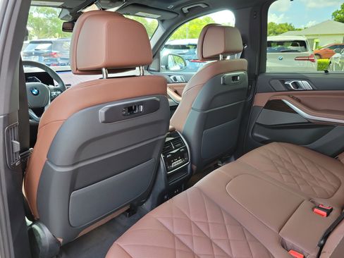 New 2026 BMW X5 sDrive40i w/ Climate Comfort Package RWD image 9