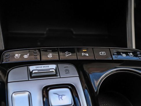 Used 2023 Hyundai Tucson Limited FWD image 31