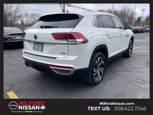 Used 2023 Volkswagen Atlas Cross Sport SEL AWD/4WD image 5
