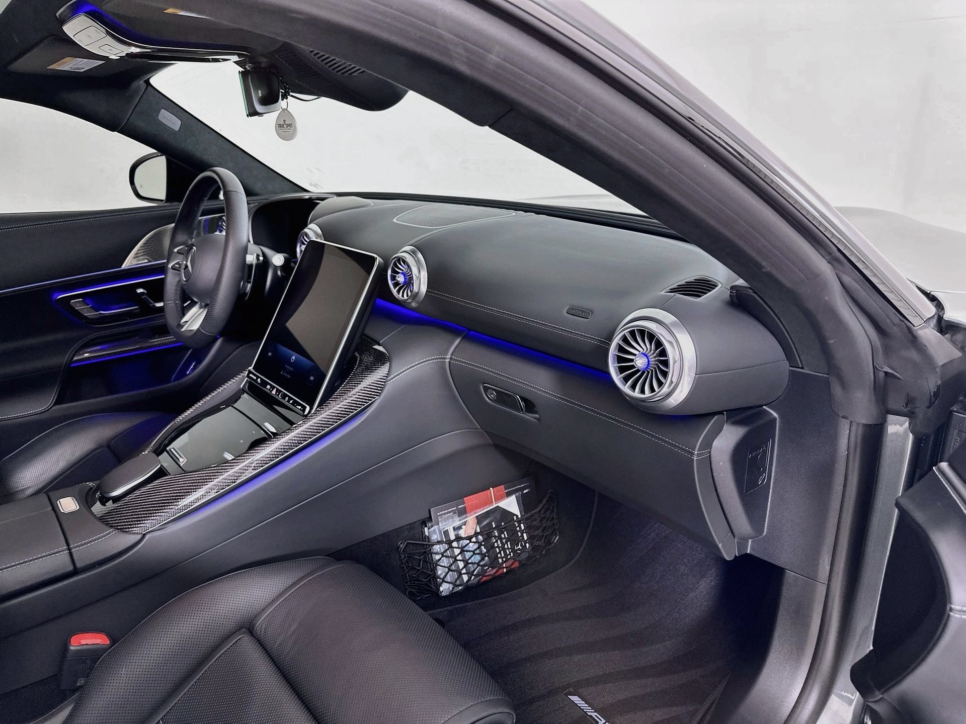 Certified 2025 Mercedes-Benz AMG GT 63 image 29