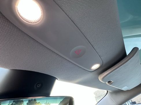 Used 2024 Tesla Model 3 Standard Range image 34